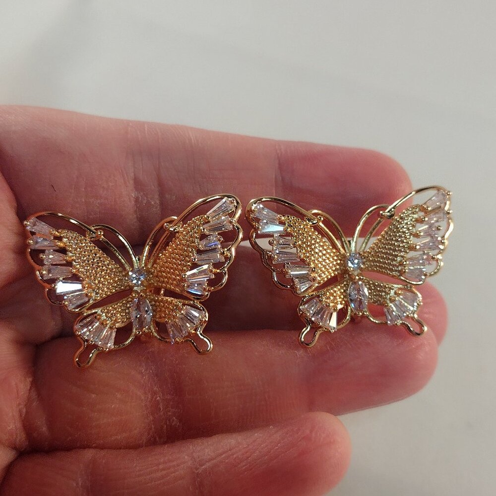 18K Yellow Gold Filled Butterfly White Diamond Zircon Earrings Gorgeous Gift - Picture 9 of 11